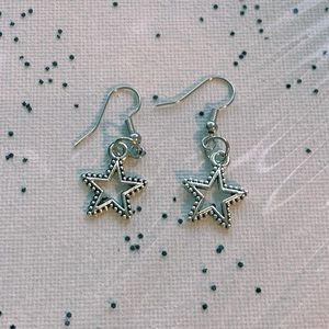 Handmade silver star earrings ⭐️